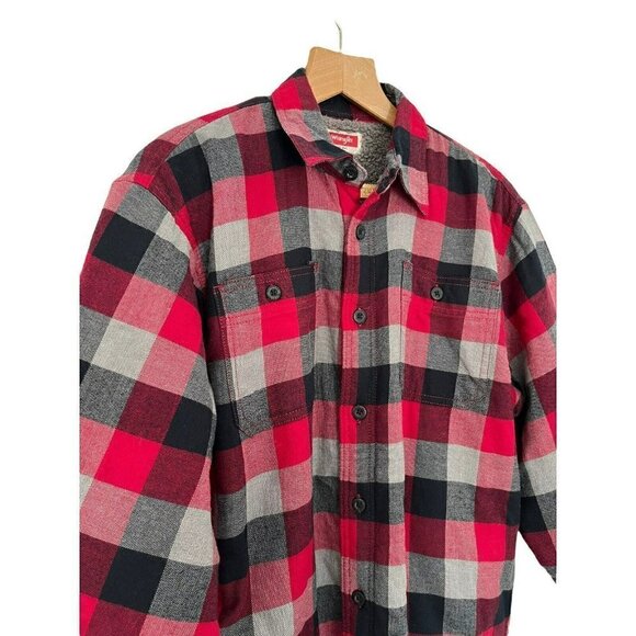Wrangler Shacket Red Plaid Fleece Lined Flannel Button Up Shirt Jacket Sz M - Picture 2 of 9